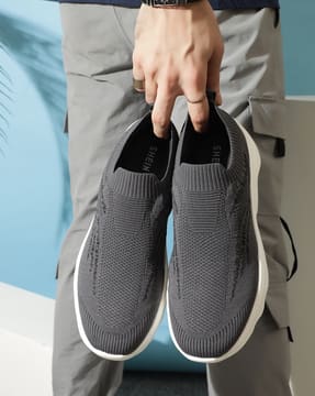 Shein Shein Men Mid Top Self Designed Slip On Walking Shoes