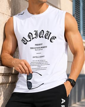 Shein Shein Men Activewear Sleeveless Typographic Front Print Singlet Tshirt