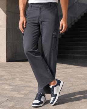 Shein Shein Men Ankle Length Low Rise Cargo Pants With Pockets