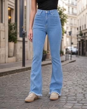 Shein Shein Women Fly With Button Closure Frayed Hem Light Wash Jeans